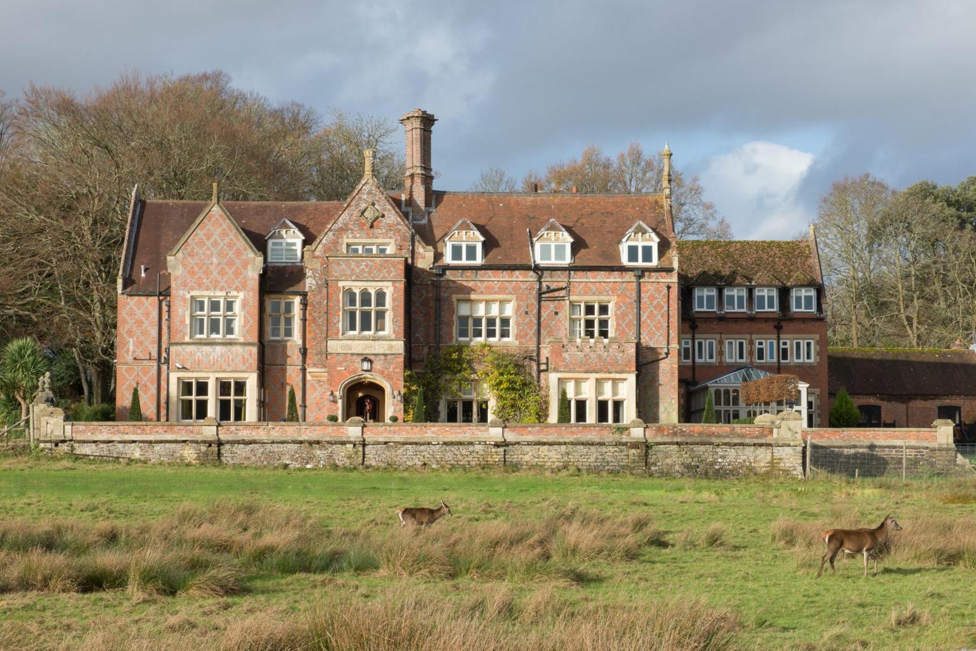Hotel Burley Manor Exteriér fotografie